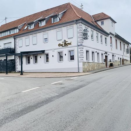 Hotel Pizzeria Da Beni Kochersteinsfeld 外观 照片