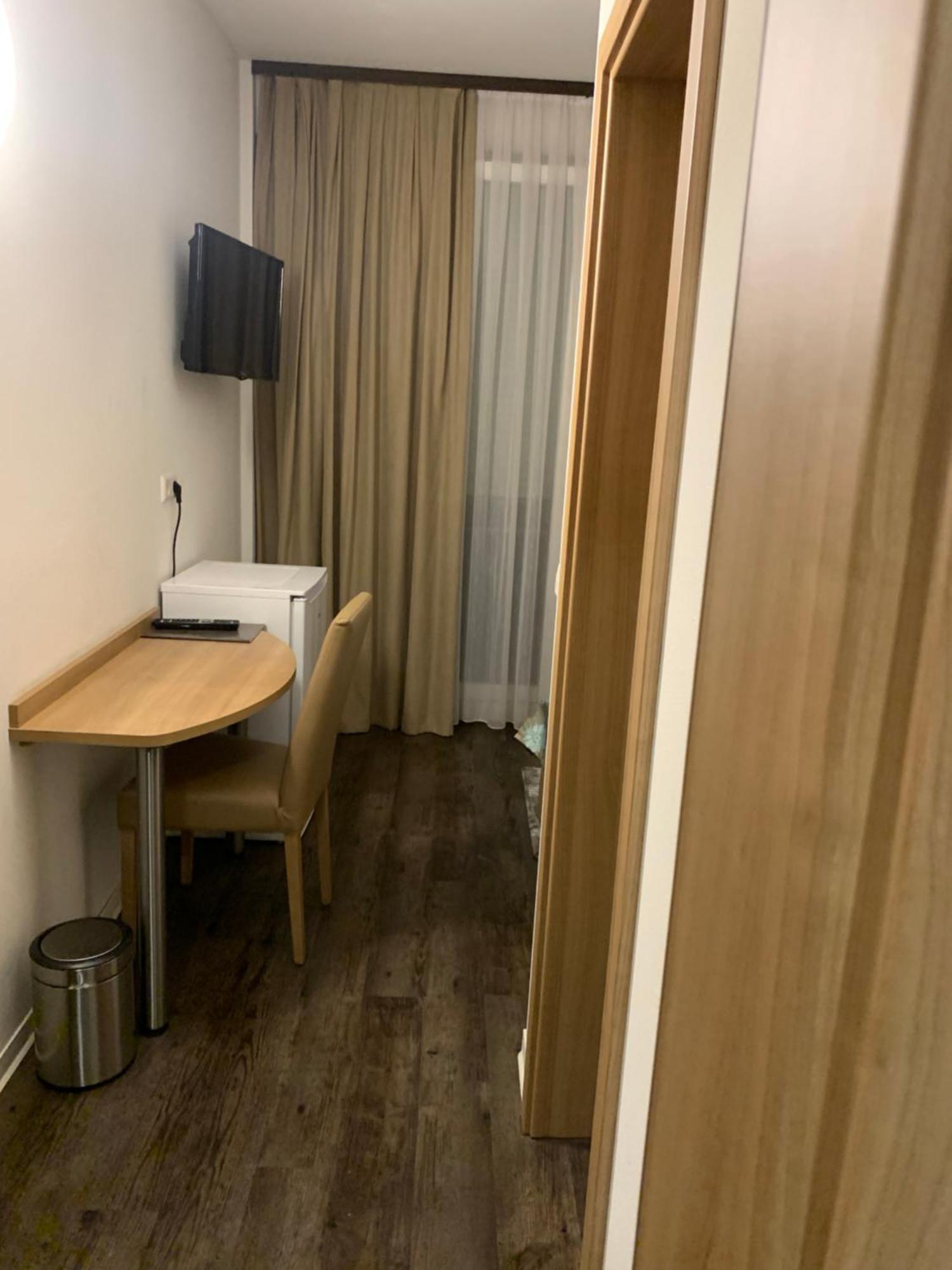 Hotel Pizzeria Da Beni Kochersteinsfeld 外观 照片